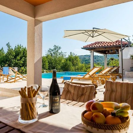Villa Doli - Lovely Holiday Home With Private Pool Exterior photo