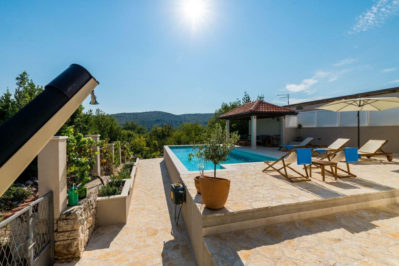 Villa Doli - Lovely Holiday Home With Private Pool Exterior photo